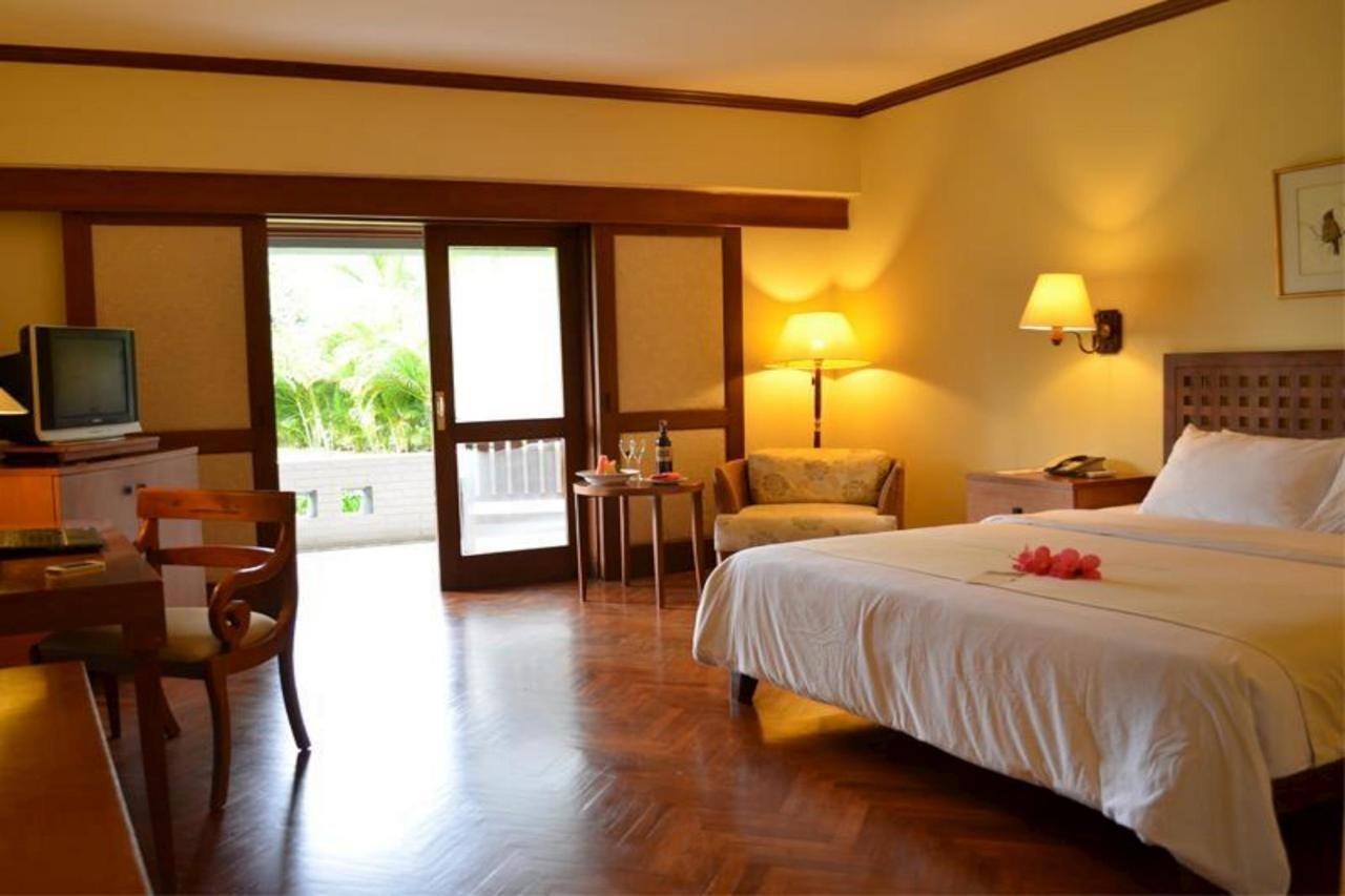 The Santosa Villas & Resort Lombok Mangsit Extérieur photo